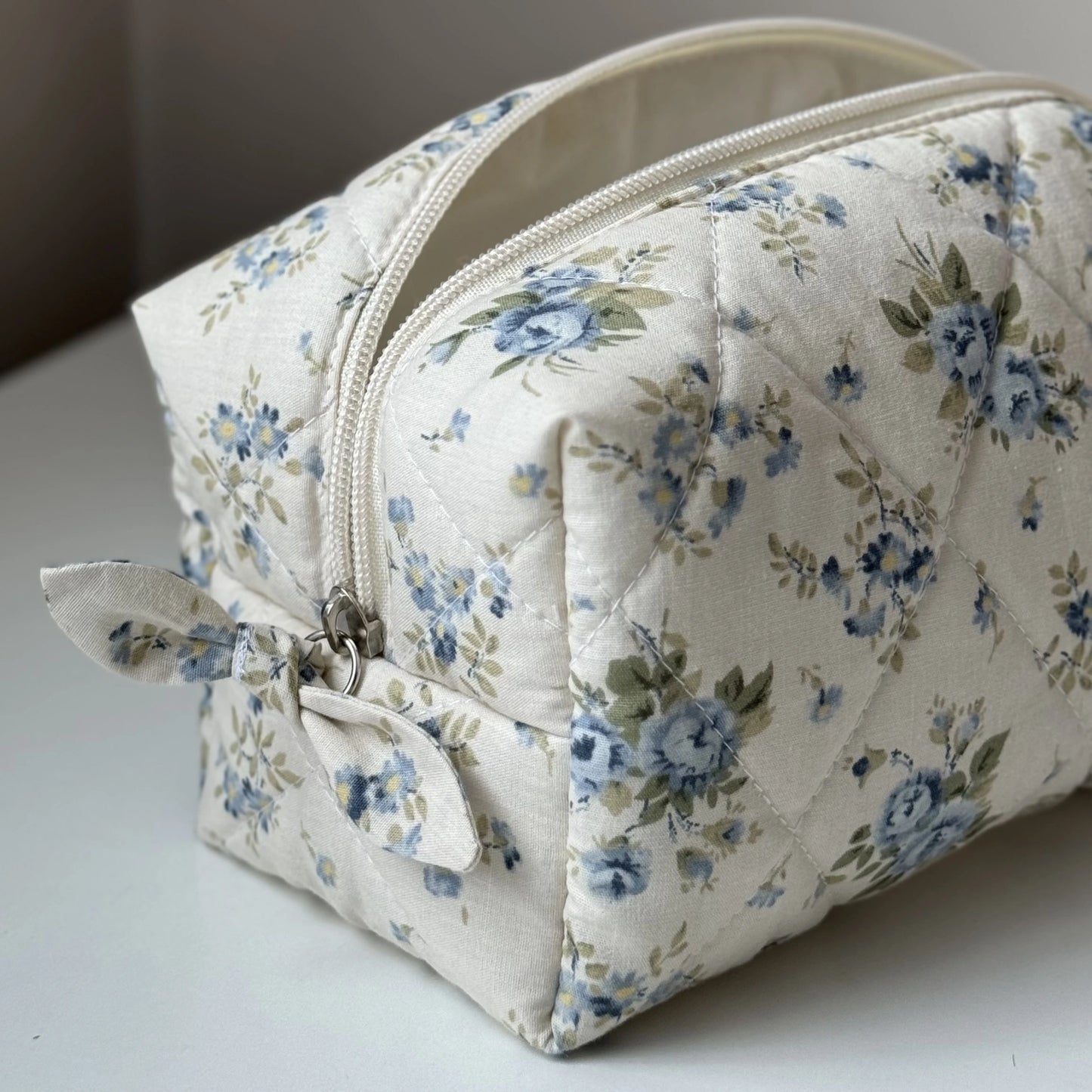 Kosmetyczka-kuferek – "Blue Vintage"