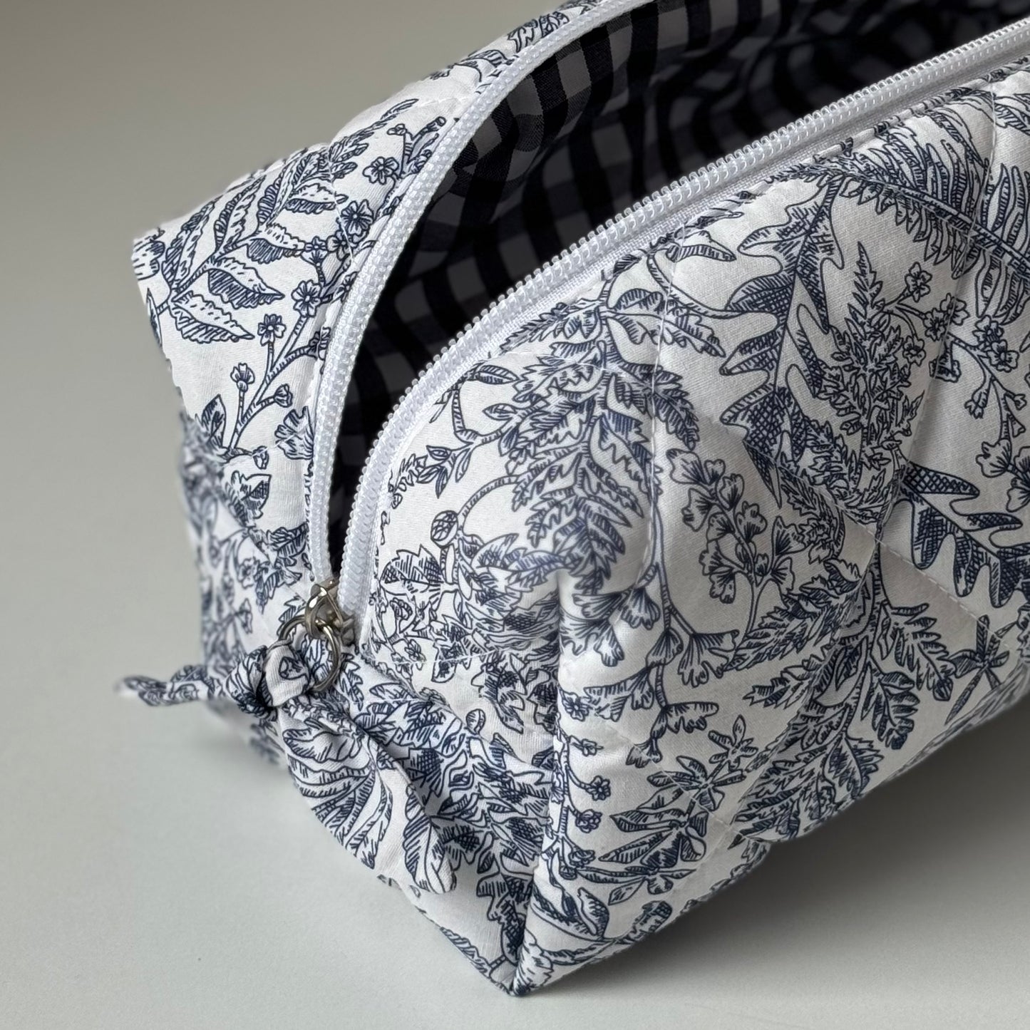 Kosmetyczka-kuferek - "Blues"